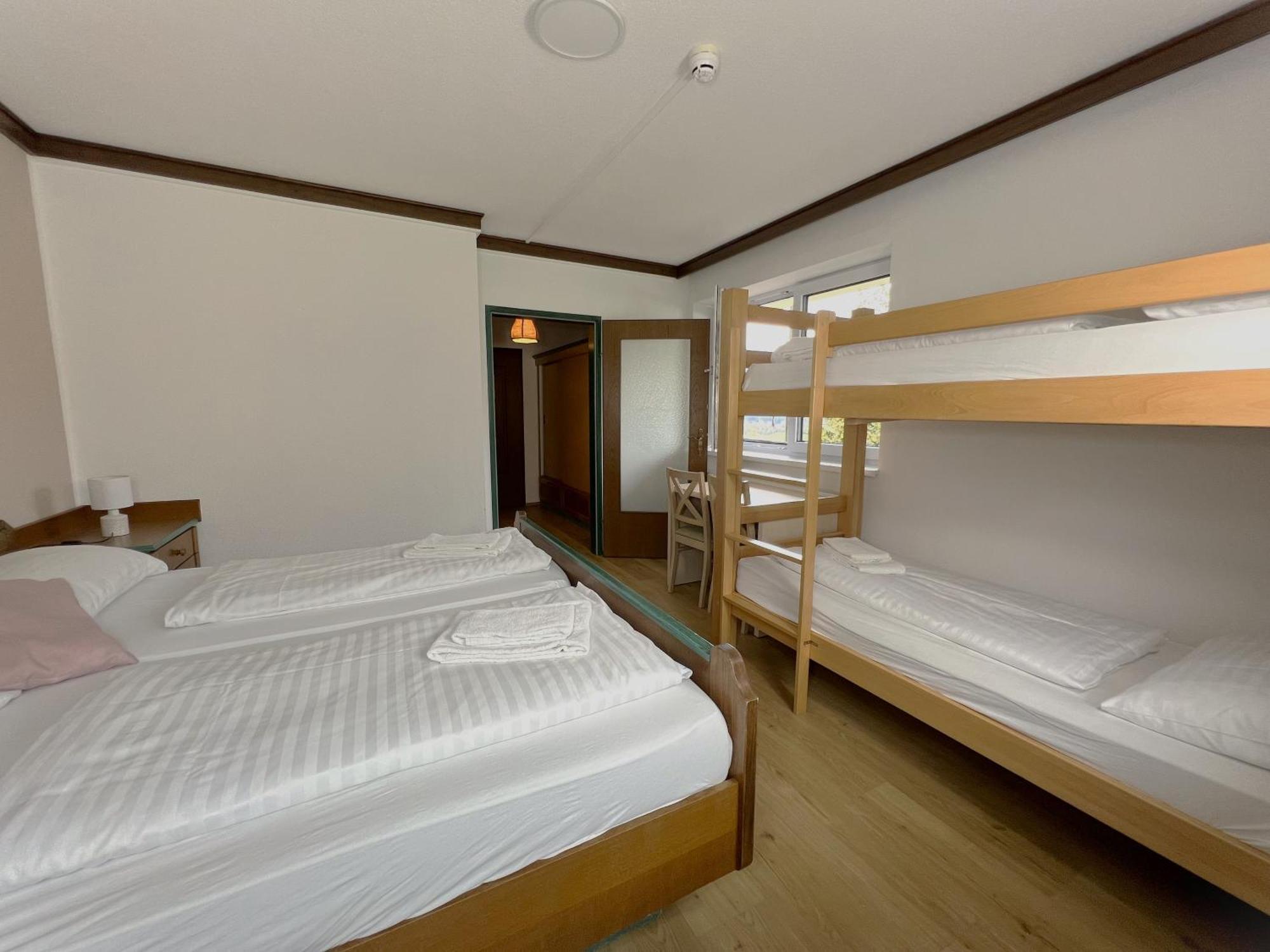 Mountain Hostel Ramsau am Dachstein Eksteriør bilde