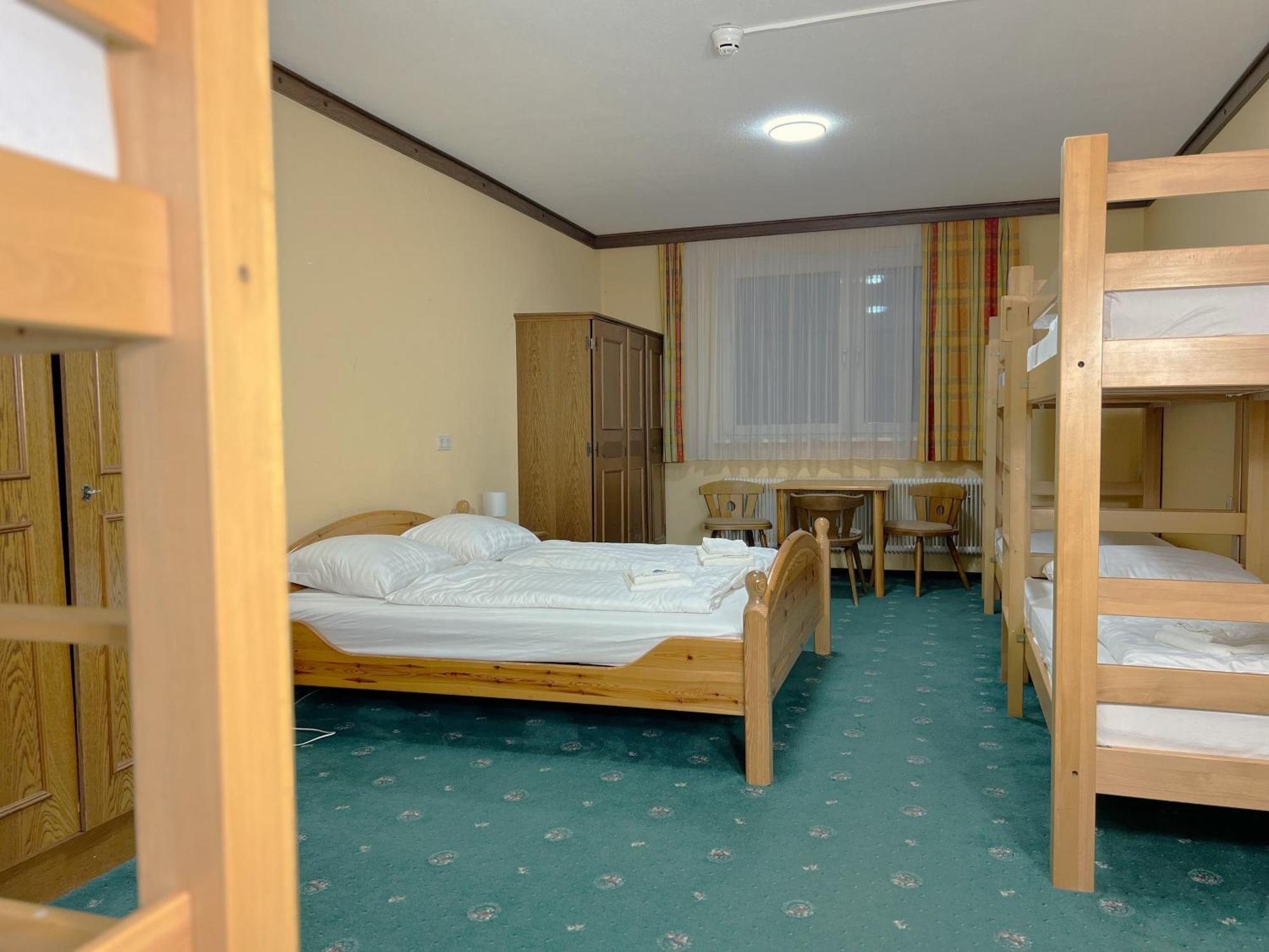 Mountain Hostel Ramsau am Dachstein Eksteriør bilde